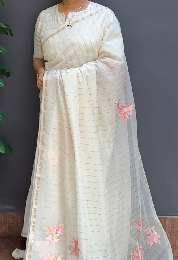 1762SR03 | Pearl Cream Chanderi Organza Saree W/ Full Body Floral Applique Work W/Border & Pallu