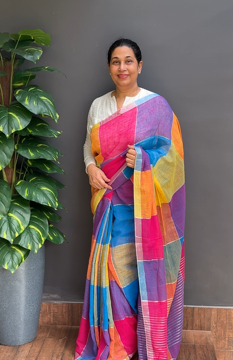 1784SR10 | Multicolor Soft Pure Cotton Saree W/ Full Body Checkered Pattern W/ Border & Pallu