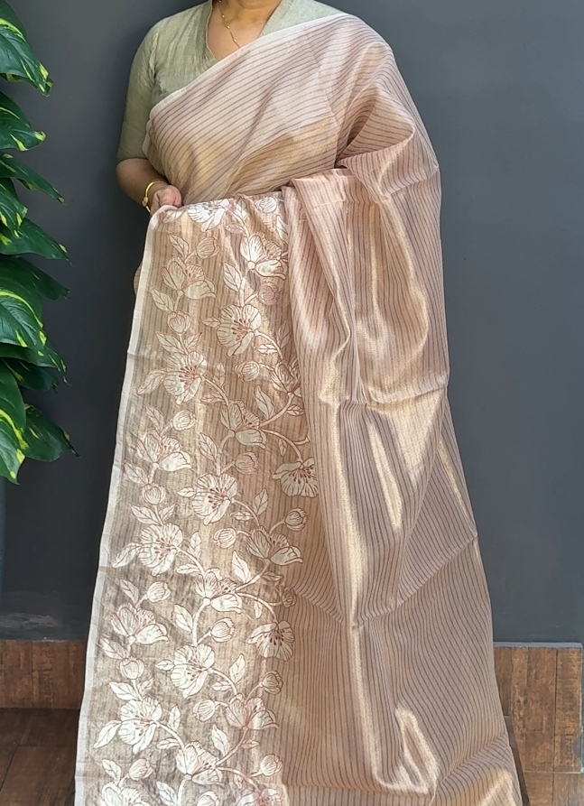 1801SR04 | Peach Blended Rose Gold Tissue Saree W/ Full Body Floral-Applique Thread Embroidery Work W/ Pallu