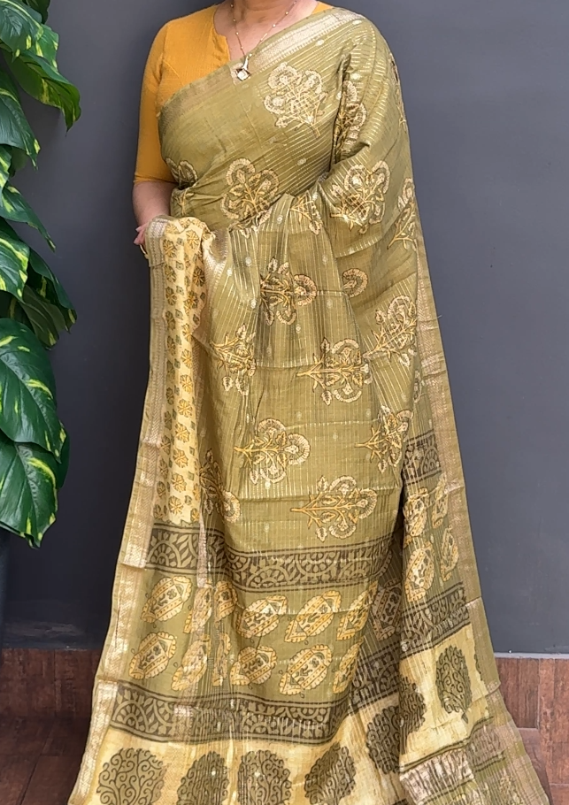 1808SR09 | Dry Mehandi Green Soft Semi Silk Saree W/ Full Body Horizontal Line Pattern-Floral Design W/ Border & Pallu
