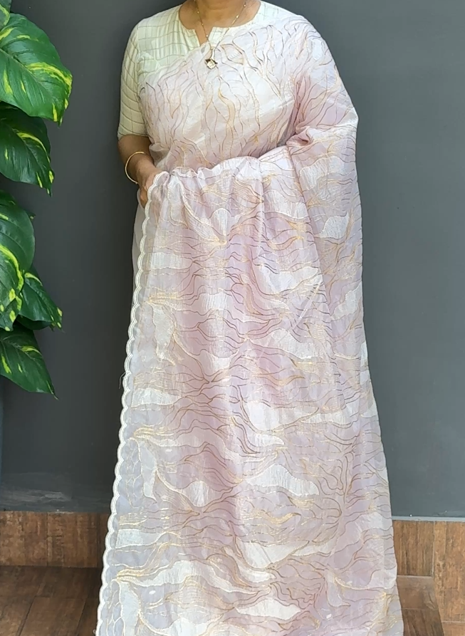 1870SR04 | Pastel Lavender Organza Saree W/ Full Body Geometrical-Abstract Design W/ Scallop Border & Pallu