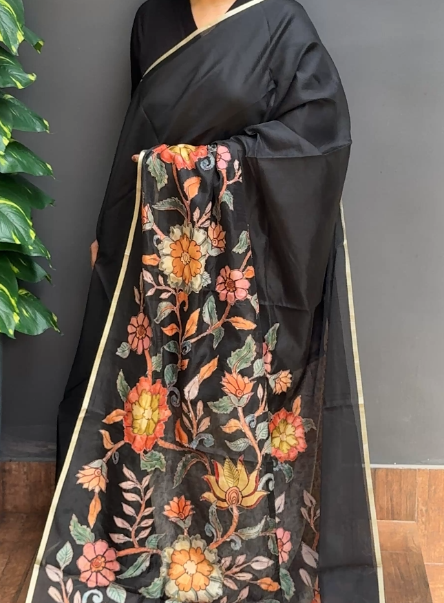 1881SR08 | Black Soft Silky Cotta Saree W/ Full Body Multicolor Kalamkari Applique Work W/ Border & Pallu