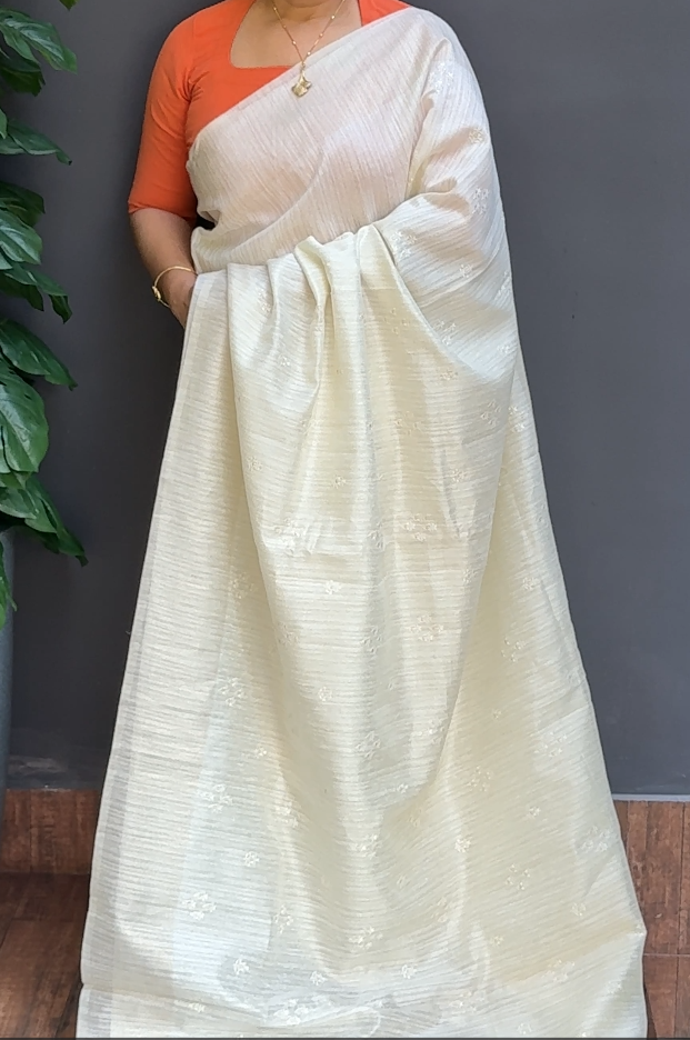 1666SR12 | Pearl Cream Jute Silk Saree W/ Full Body Thread Woven Pattern W/ Border & Pallu