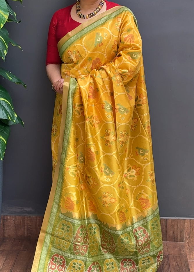1940SR03 | Pastel Yellow With Parrot Green Soft Semi Silk Saree W/ Full Body Ikkath Thread Woven Pattern W/ Border & Pallu