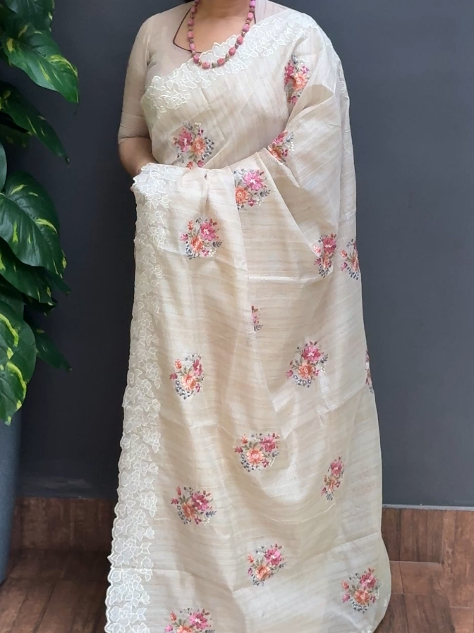 2000SR04 | Pearl Cream Supernet Cotta Saree W/ Full Body Floral Embroidery Work W/ Applique Work Border & Pallu