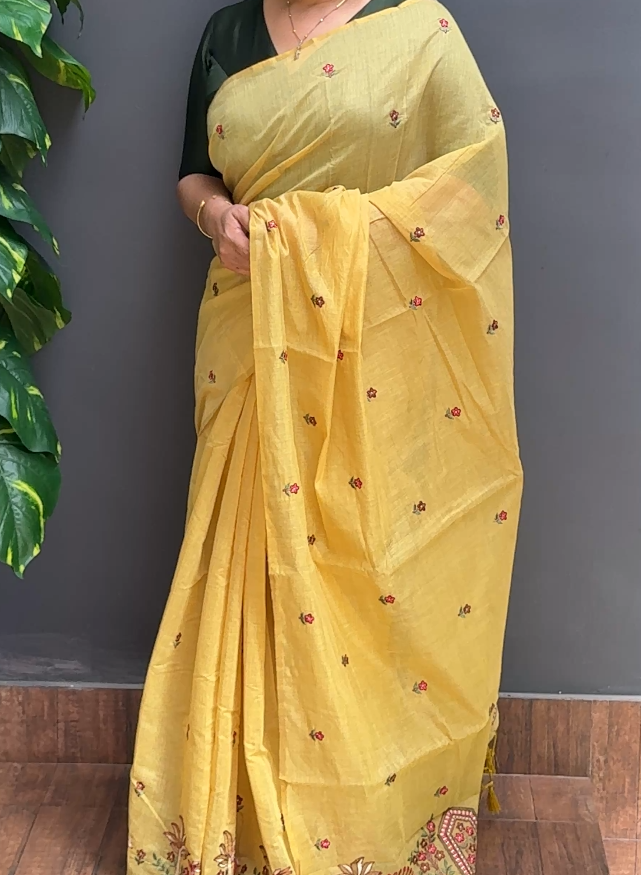 2006SR05 | Pastel Yellow Soft Chanderi Saree W/ Full Body Multicolor Floral Embroidery Work W/ Pallu