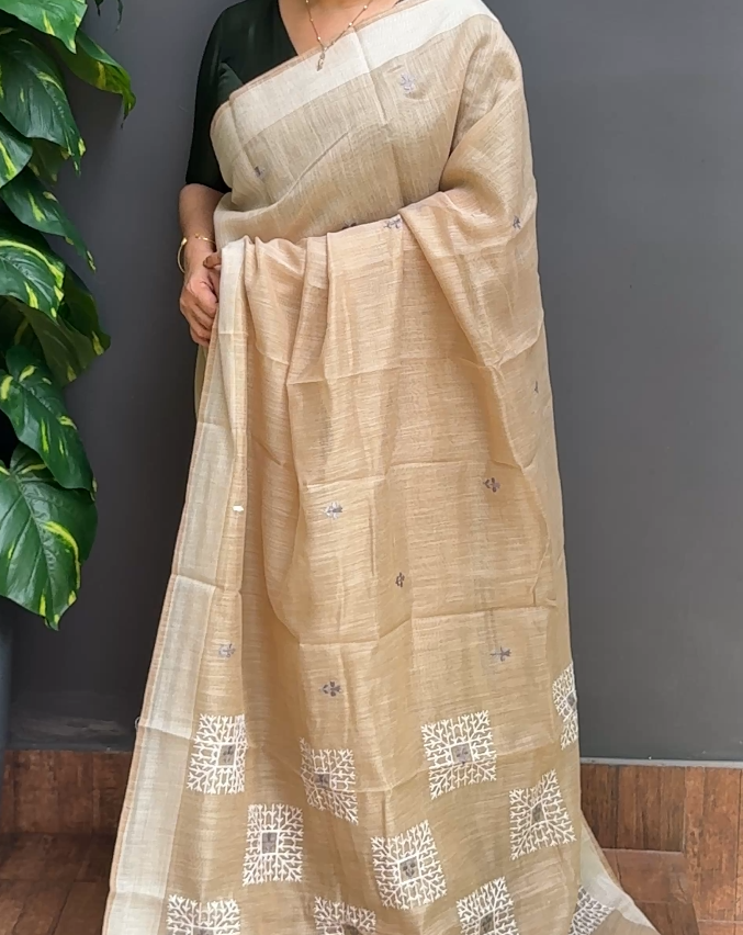 2006SR08 | Chikku Bhagalpuri Linen Saree W/ Full Body Embroidery Work W/ Border & Pallu