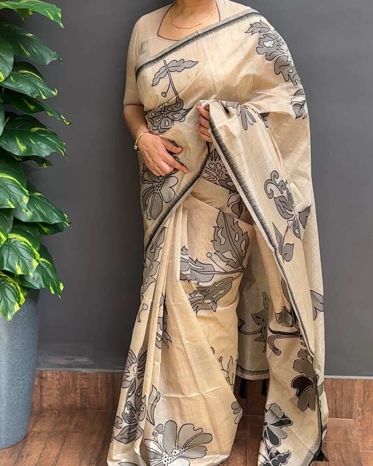 2042SR01 | Chikku Soft Chanderi Saree W/ Full Body Jamdhani Woven Design W/ Border & Pallu