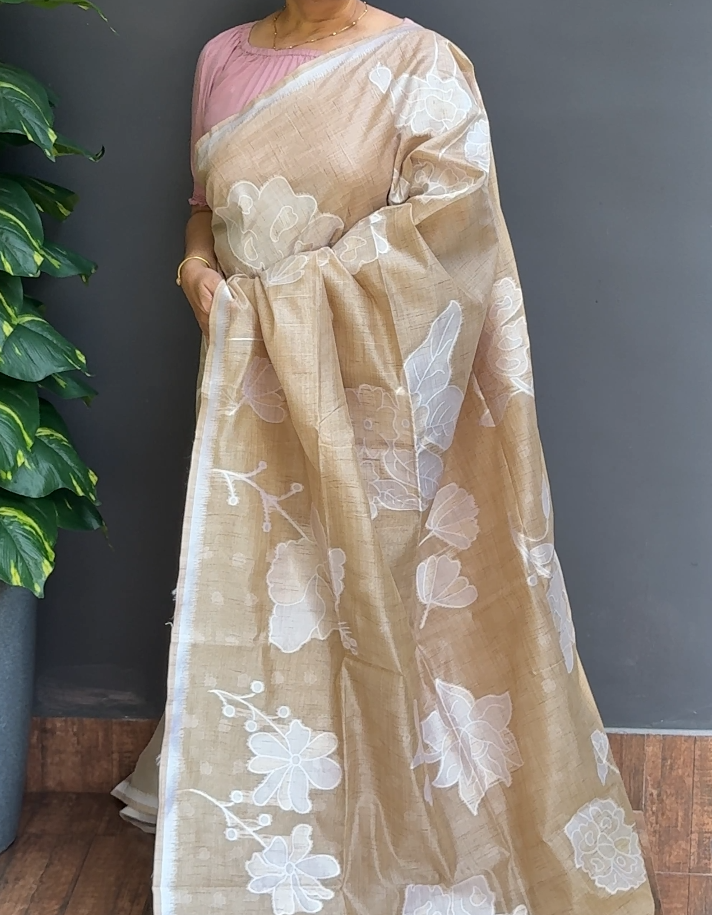 2038SR04 | Chikku Silk Blended Chanderi Saree W/ Full Body Jamdhani Woven Design W/ Border & Pallu
