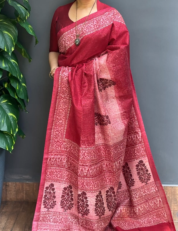 2059SR05 | Multicolor Soft Semi Tussar Saree W/ Full Body Vertical Line Pattern-Paisely Design W/ Border & Pallu