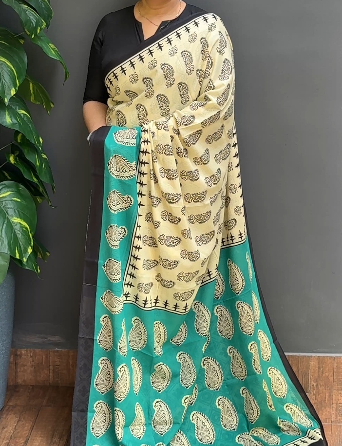 2051SR04 | Ivory Beige Jaipur Cotton Saree W/ Full Body Paisely Design W/ Border & Pallu