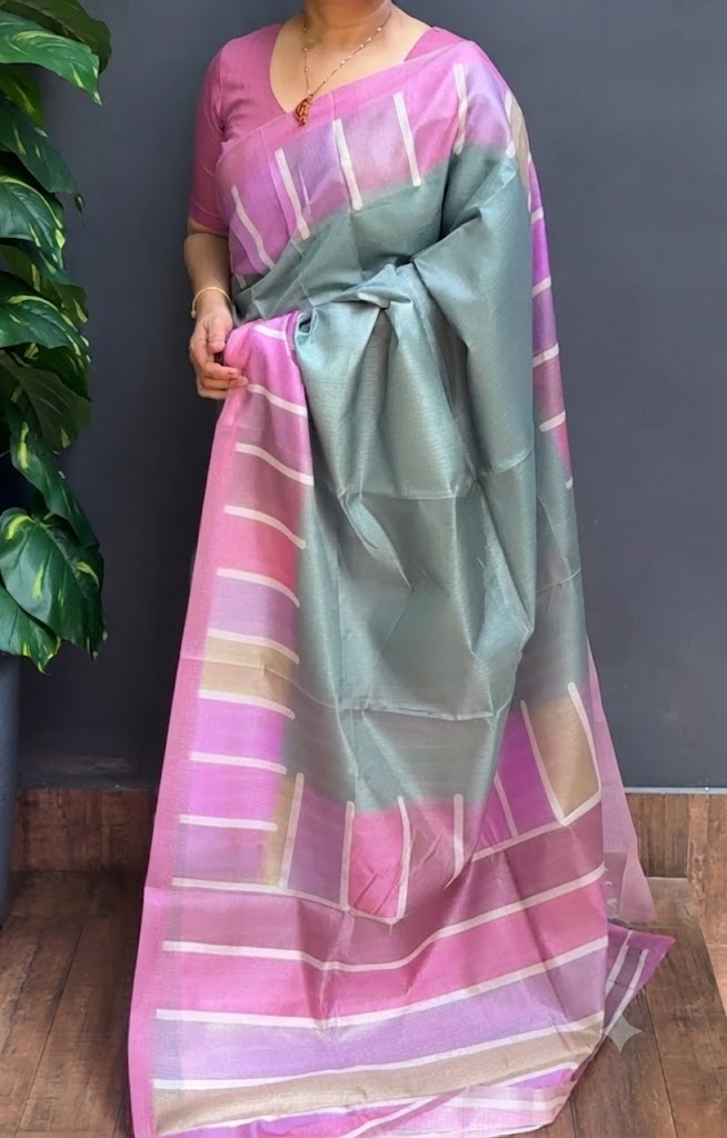 2223SR02 | Emerald Green Synthetic Semi Silk Saree W/ Multicolor Stripe Pattern Border & Pallu